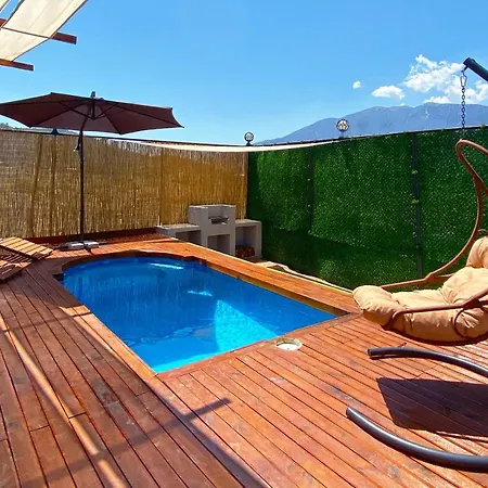 Villa Jakuzili Havuzlu Tropical Balayi Temali Lux